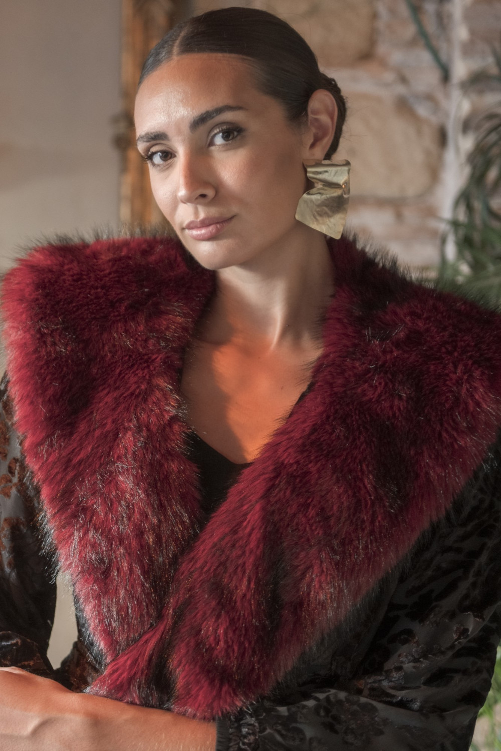 Cuello Pelo Burdeos Káhyra