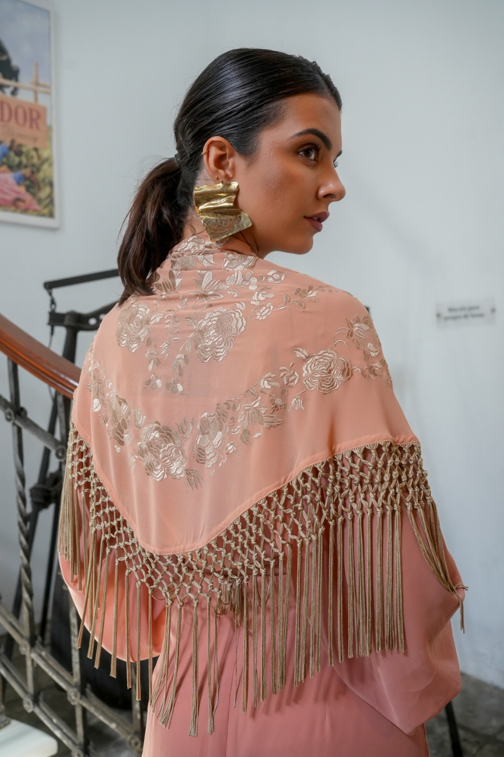 Mantón Lumbre salmón Káhyra