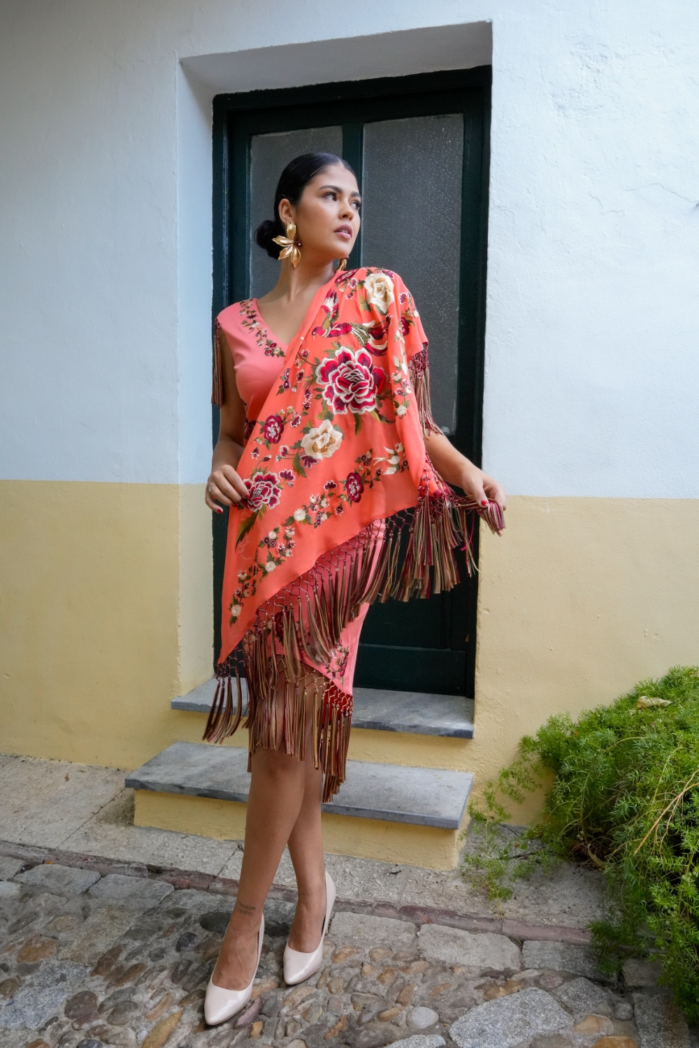 Mantón Flamenco salmón Káhyra