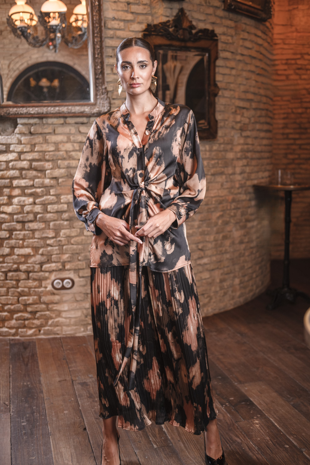 Conjunto Azafrán Negro Y Nude Káhyra